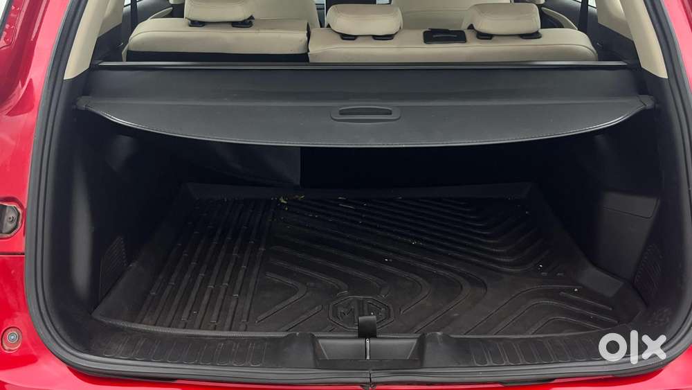 Mg Hector Sharp Pro 1.5 Turbo Cvt, 2025, Petrol
