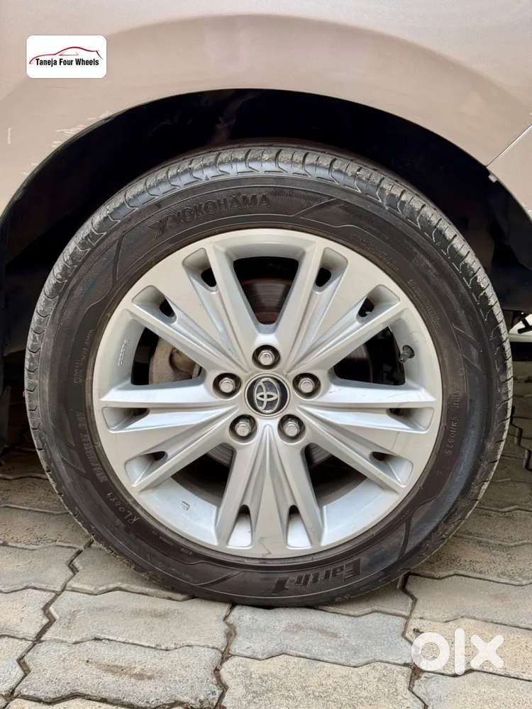 Toyota Innova Crysta [2020-ongoing] 2.7 Zx At 7 Str, 2018, Petrol