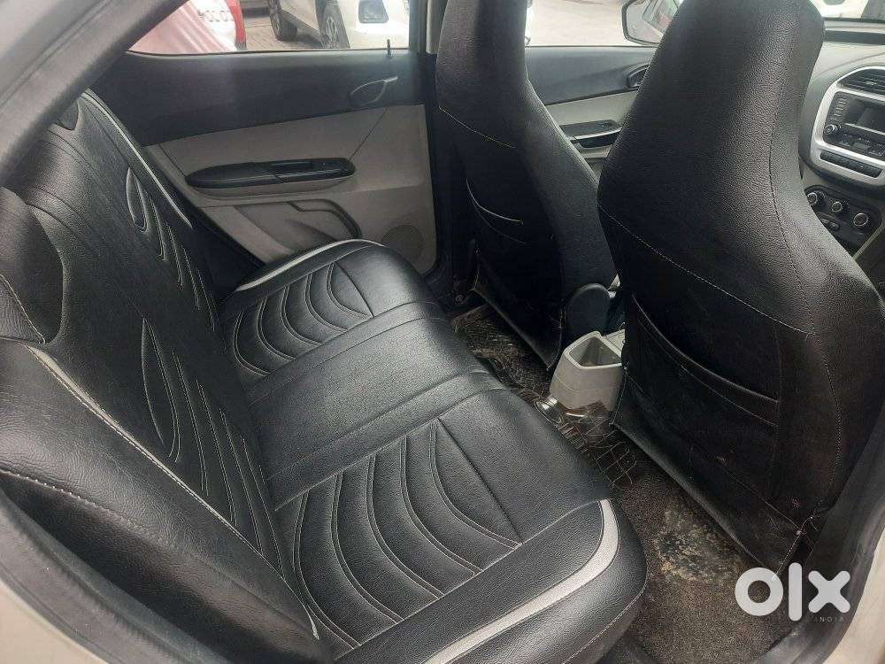Tata Tiago 1.2 Revotron Xt Option, 2017, Petrol