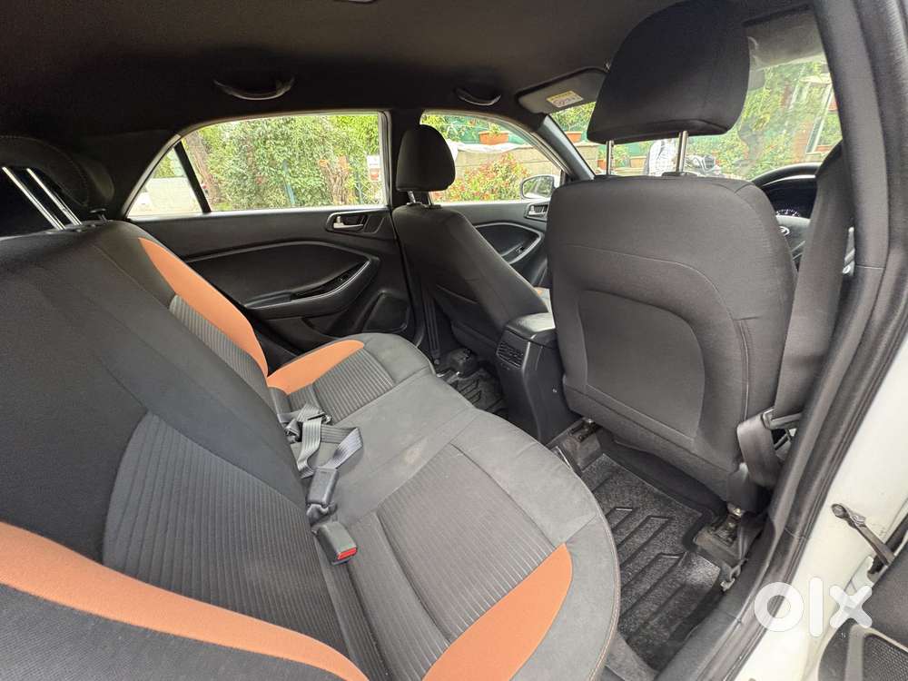 Hyundai Elite I20 1.2 Asta (o) Dual Tone, 2017, Petrol