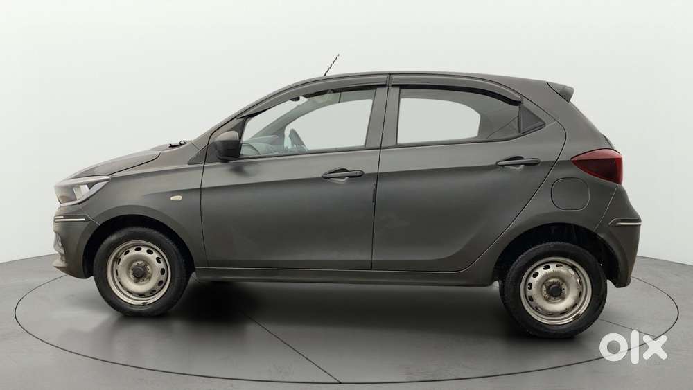 Tata Tiago 1.2 Revotron Xm, 2022, Cng & Hybrids