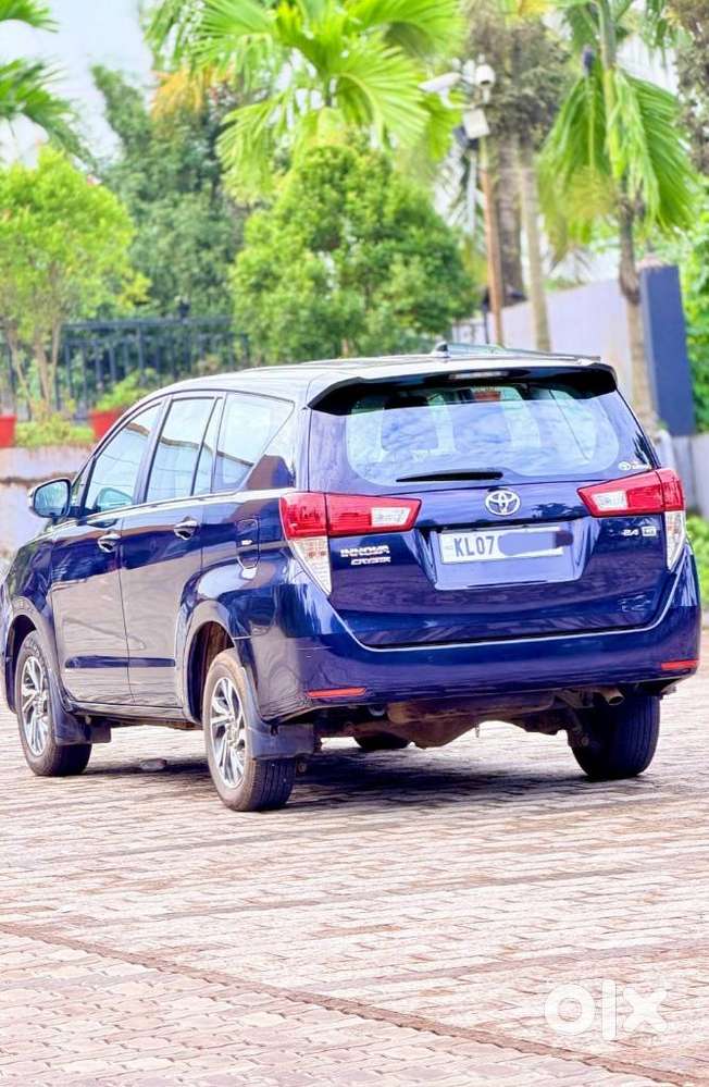 Toyota Innova Crysta [2020-ongoing] 2.4 Gx At 7 Str, 2024, Diesel