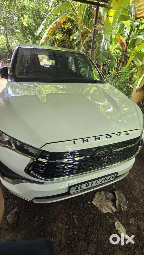 Toyota Innova Hycross Hybrid Exclusive Edition For Sale