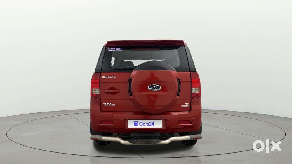 Mahindra Tuv 300 T8 Amt, 2016, Diesel