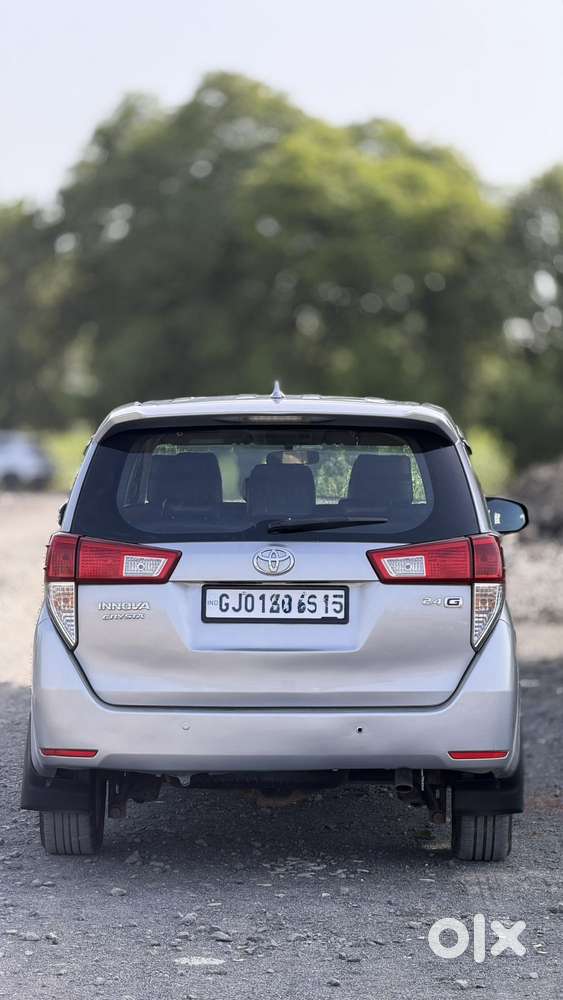 Toyota Innova Crysta 2.4 G Mt 8s, 2017, Diesel