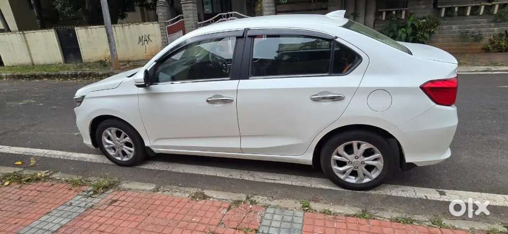 Honda Amaze 2019 Petrol Well Maintained