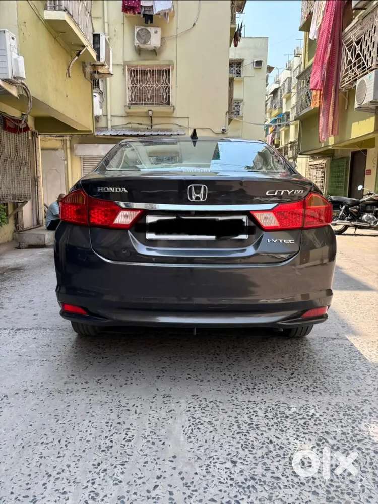 Honda City 1.5 Vx Cvt Auto 2016 Sunroof  35k Km  Top Variant
