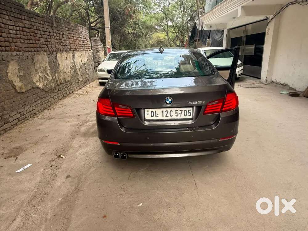 Bmw 5 Series 2011 Petrol 86000 Km Driven