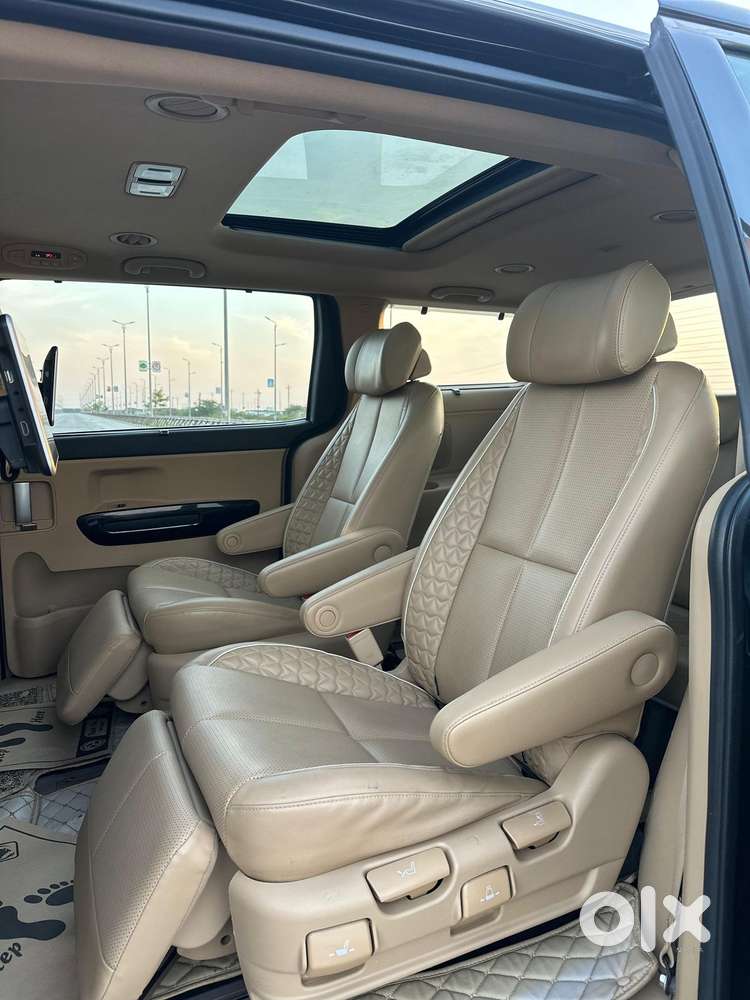 Kia Carnival Limousine Plus 7 Str, 2021, Diesel