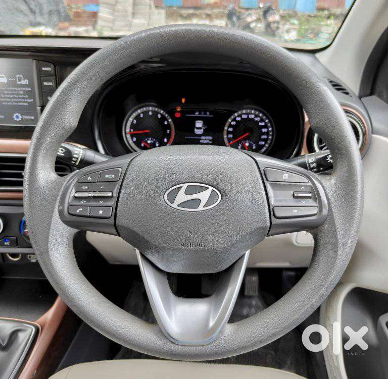 Hyundai Aura 1.2 Sx Cng, 2024, Cng & Hybrids