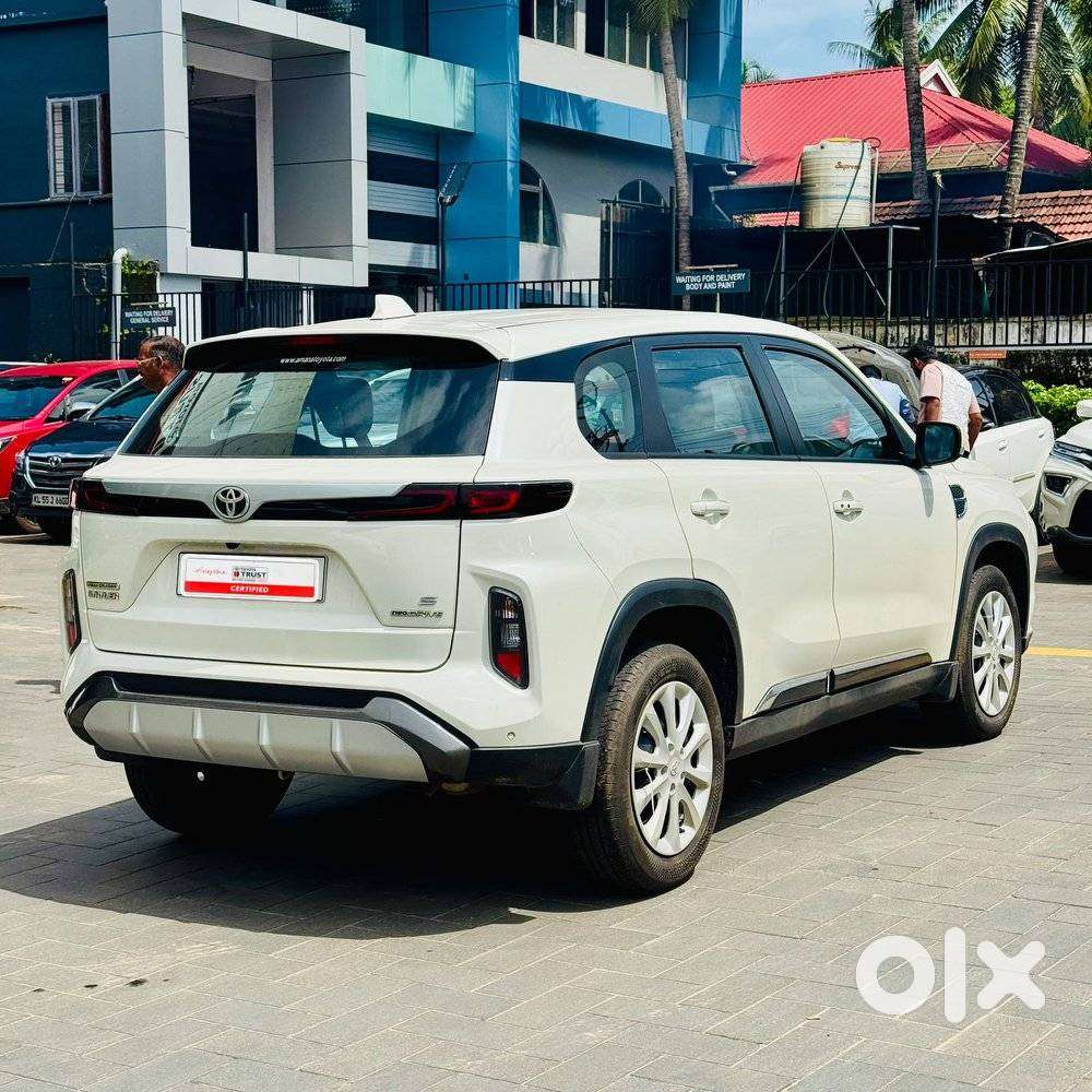 Toyota Urban Cruiser Hyryder 1.5 S Neo Drive, 2024, Petrol