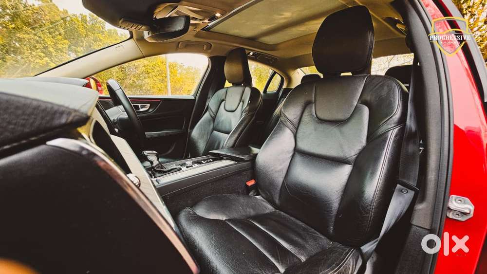 Volvo S60 T4 Inscription, 2022, Petrol