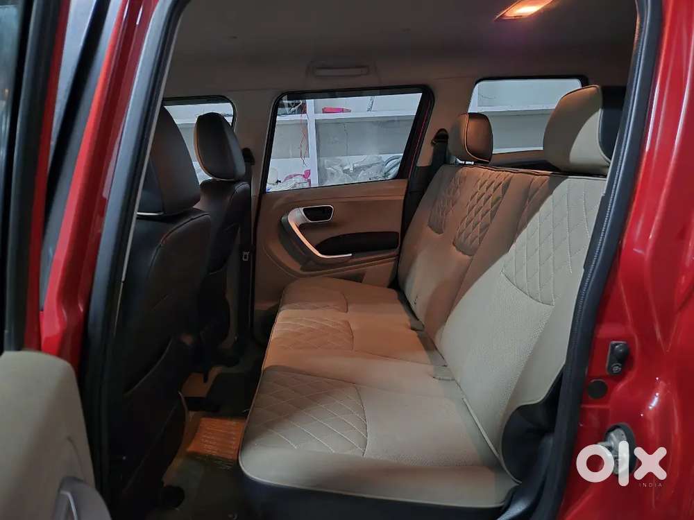 Mahindra Tuv 300 Plus 2018 Diesel Well Maintained