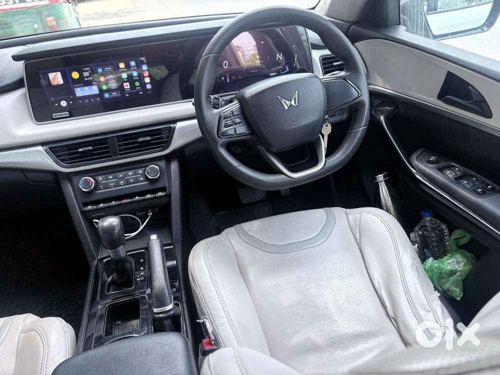 Mahindra Xuv700 2.2 Ax 5 Diesel At 7 Str, 2023, Diesel