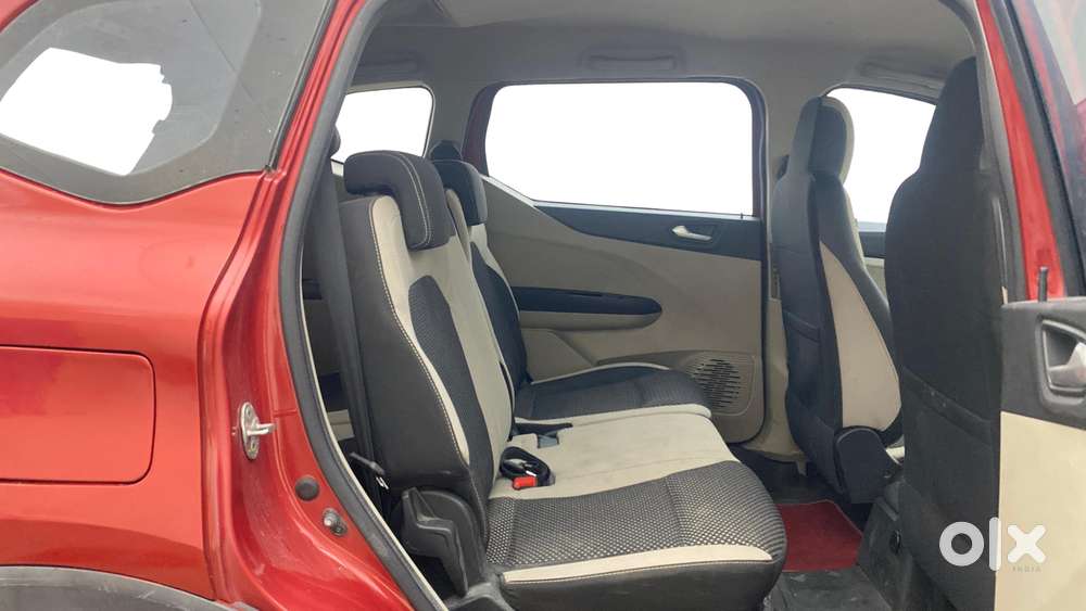 Renault Triber Rxz, 2020, Petrol