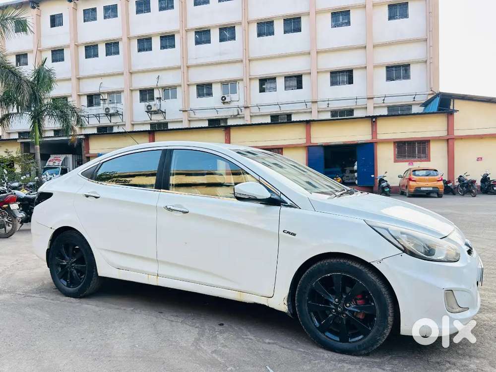 Hyundai Fluidic Verna 2012 Diesel 103000 Km Driven