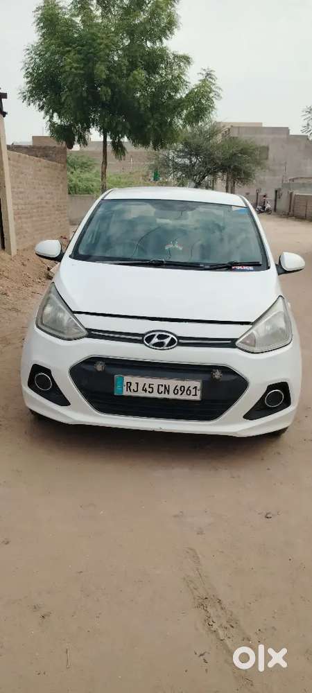 Hyundai Accent 2016 डीज़ल मैनुअल