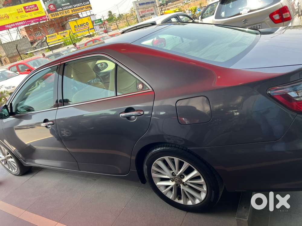 Toyota Camry Hybrid 2015 Model With Excellent Condition