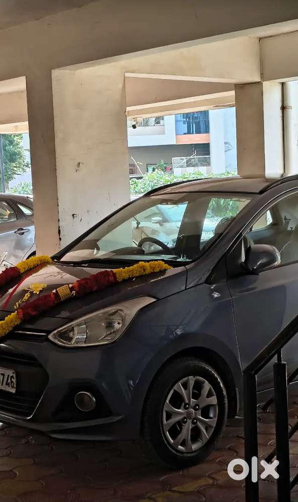 Hyundai Grand I10 Sportz Petrol 2015