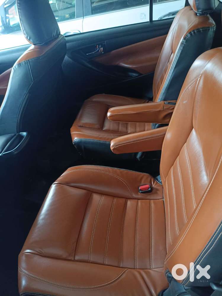 Toyota Innova Crysta 2.4 G Mt, 2020, Diesel