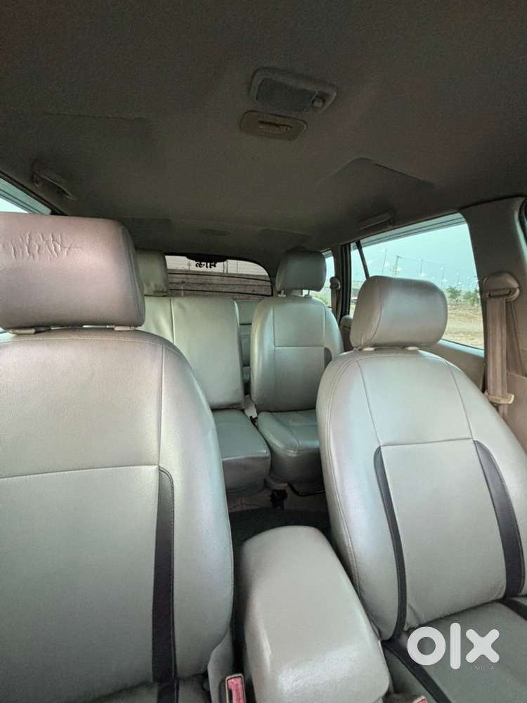 Toyota Innova Diesel 2011