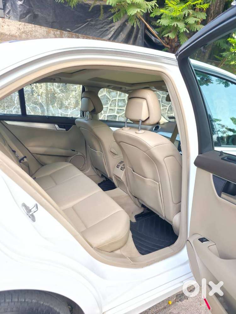 Mercedes-benz C-class C200 Petrol Automatic Excellent Condition