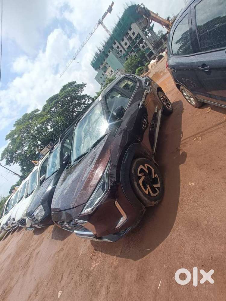 Nissan Magnite Xv Turbo Cvt Red Edition, 2021, Petrol