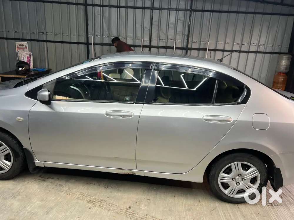 Honda City Petrol Mt 2010