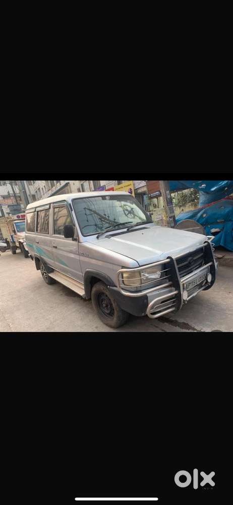 Toyota Qualis Diesel 2001