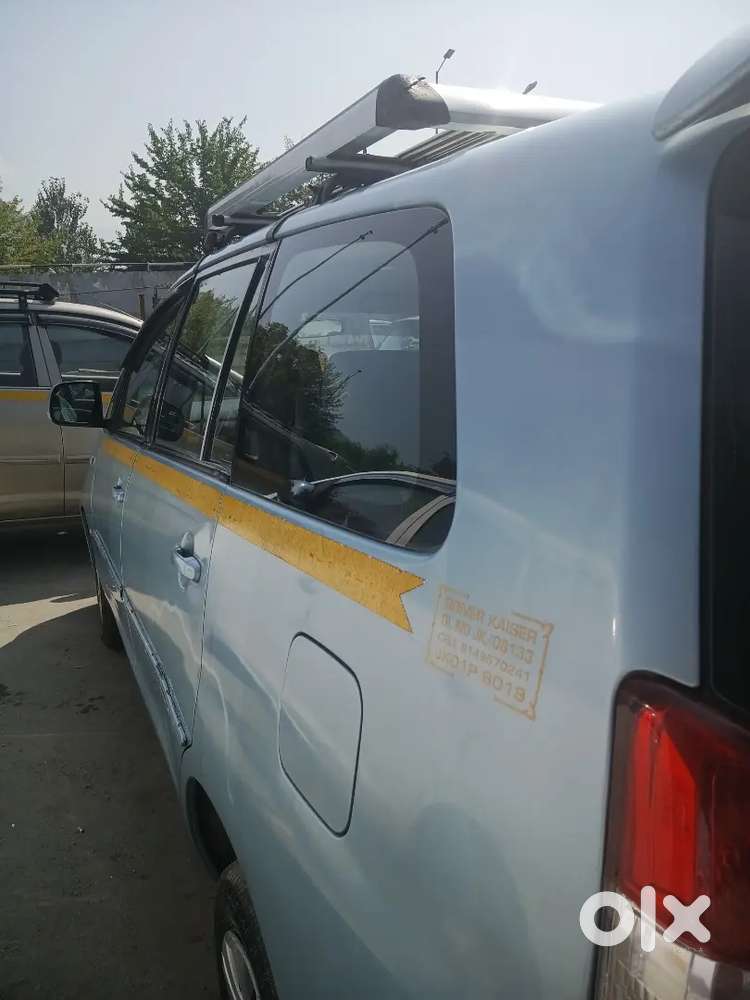 Toyota Innova 2010 Diesel 230000 Km Driven