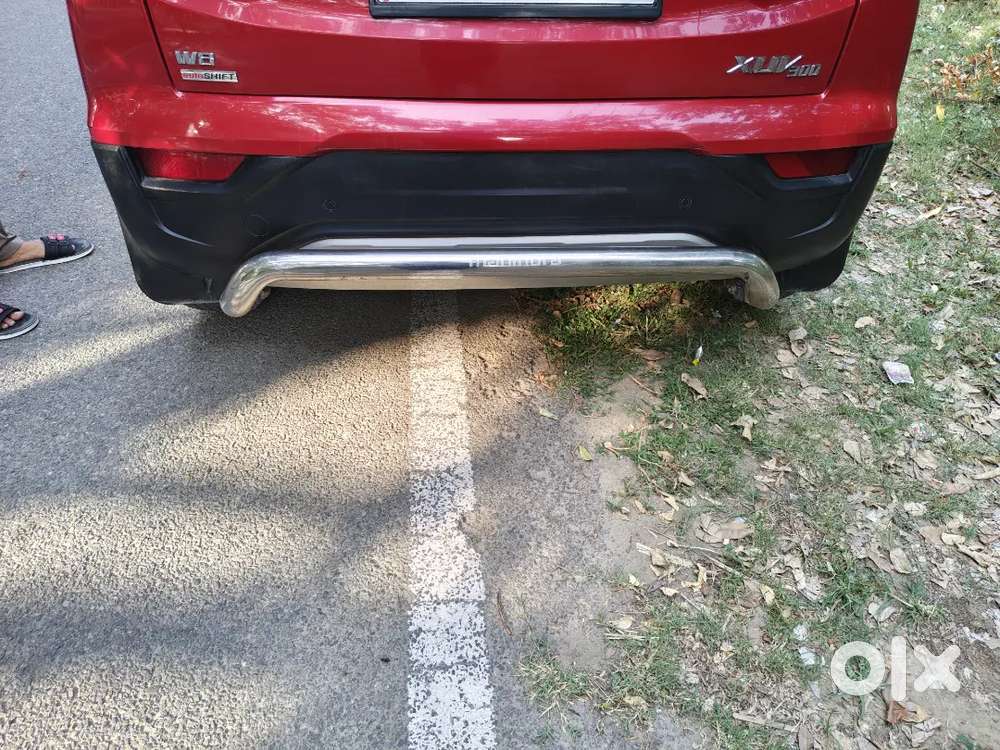 Mahindra Xuv300 Turbosport 2023 Petrol Well Maintained