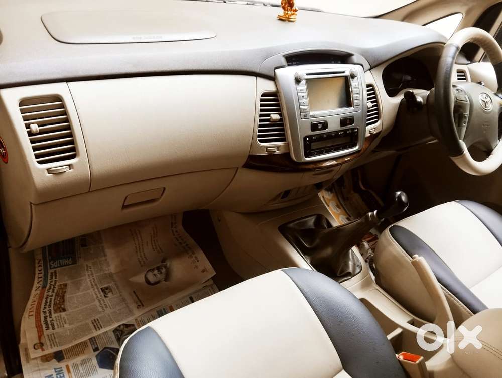 Toyota Innova 2.5 Vx 8 Str, 2015, Diesel