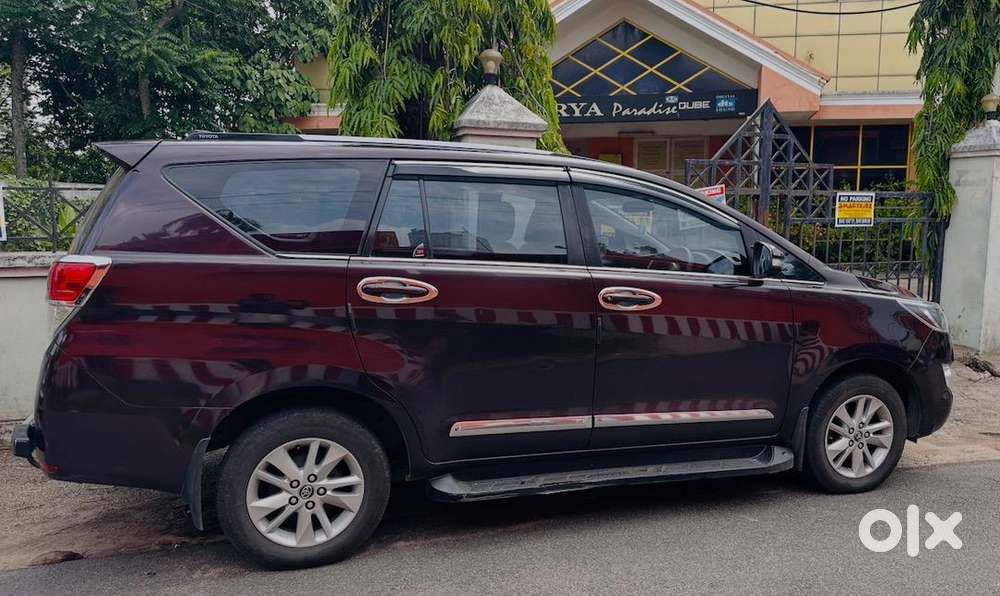 Innova  Crista For Sale