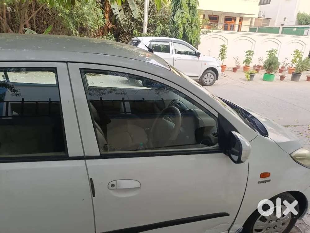 Hyundai I10 2009 Petrol 110000 Km Driven Market Fetted Cng 30 Millege