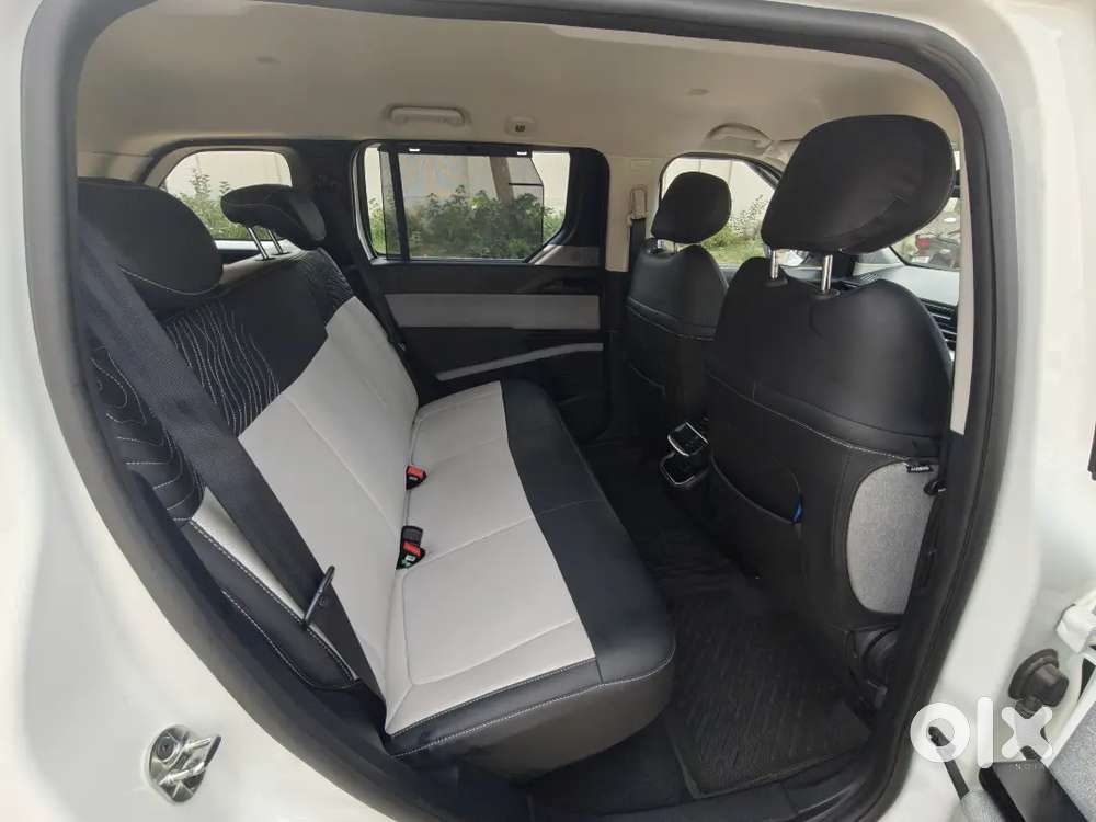 Tata Sierra Pure Petrol Manual 2026