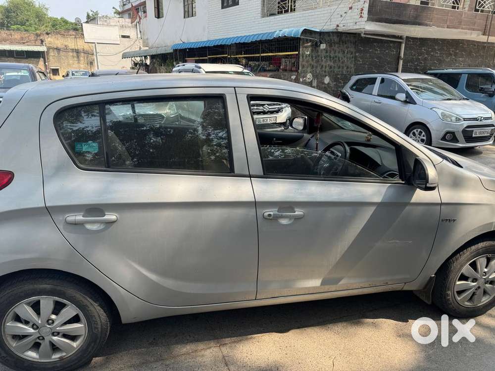 Hyundai I20 Sportz 2012