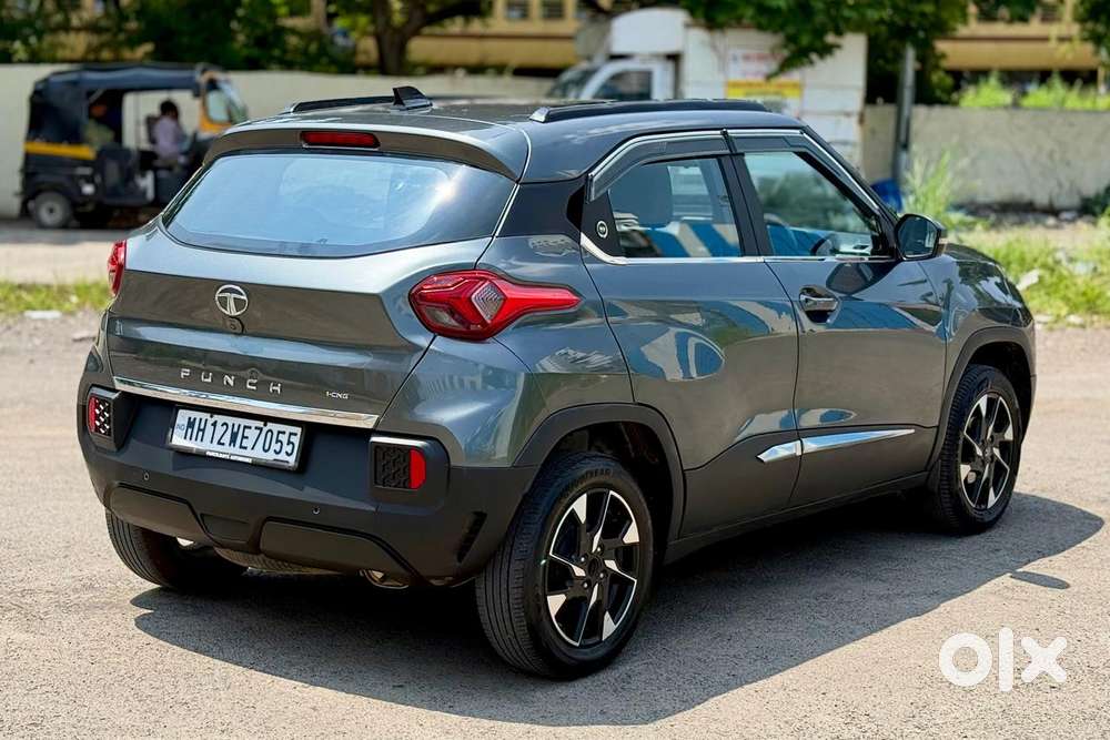 Tata Punch Accomplished Dazzle Mt Sunroof, 2023, Cng & Hybrids
