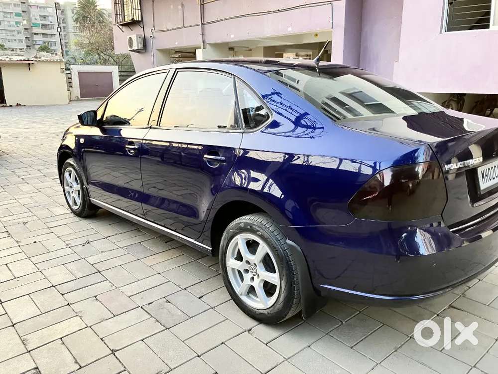 Volkswagen Vento 2012 Petrol Highline Manual