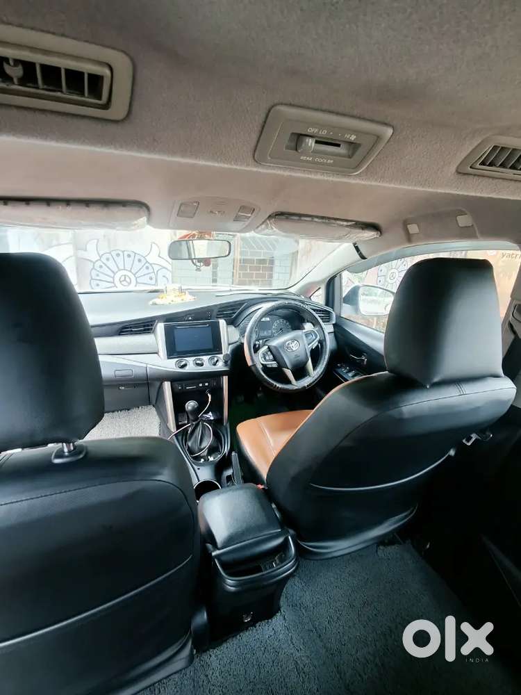 Toyota Innova Crysta 2019