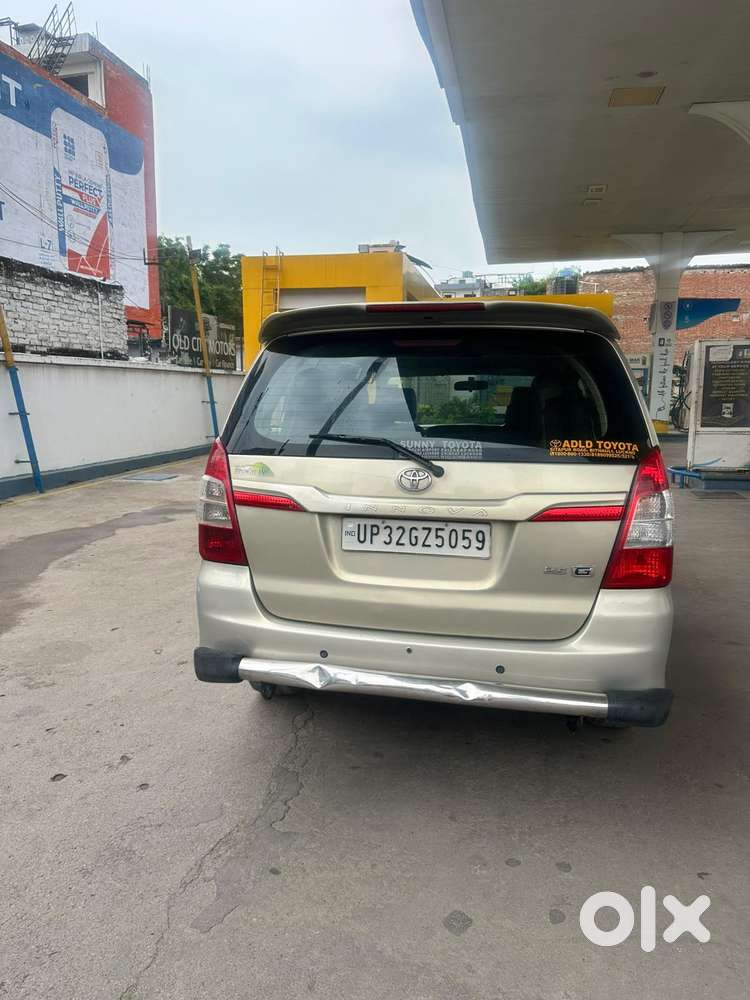 Toyota Innova 2.5 G (diesel) 8 Seater Bs Iv, 2016, Diesel