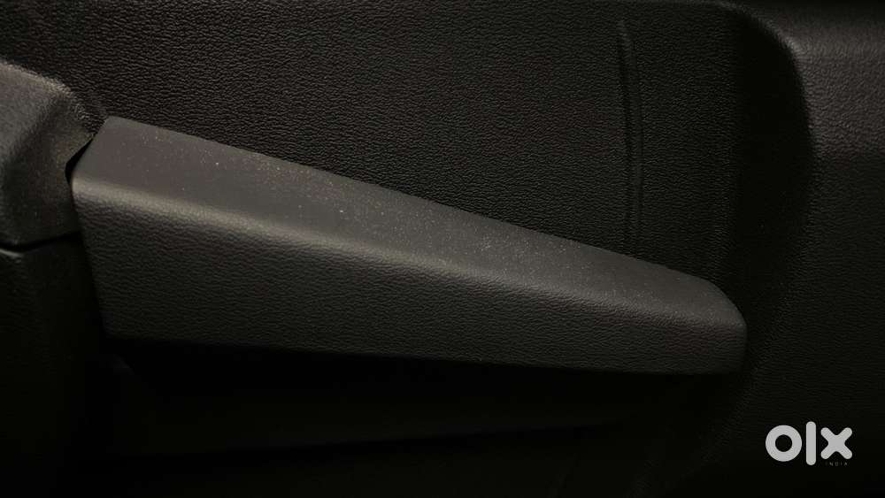 Nissan Magnite Xv Turbo, 2023, Petrol