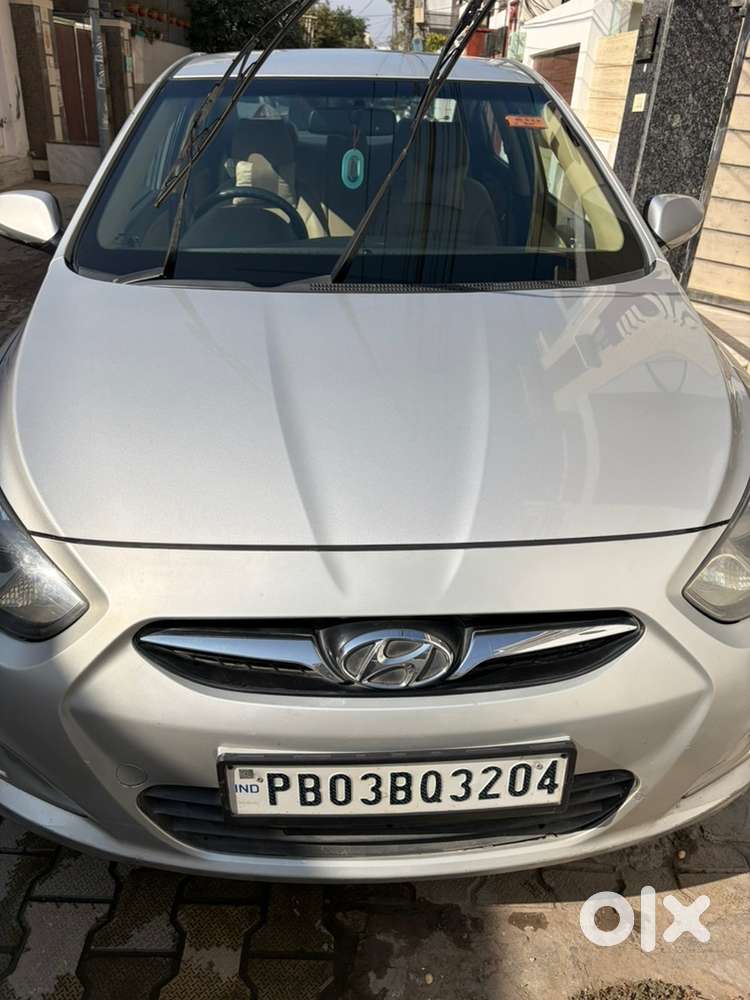 Hyundai Verna Diesel 2012 Proper Maintain And Non Accident