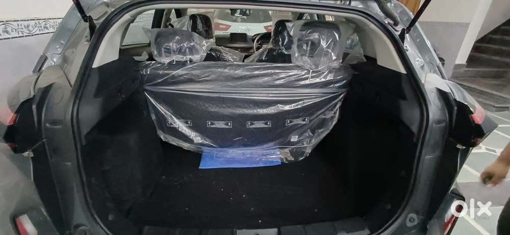 Tata Nexon Petrol 2025 29december But Delivery Month February
