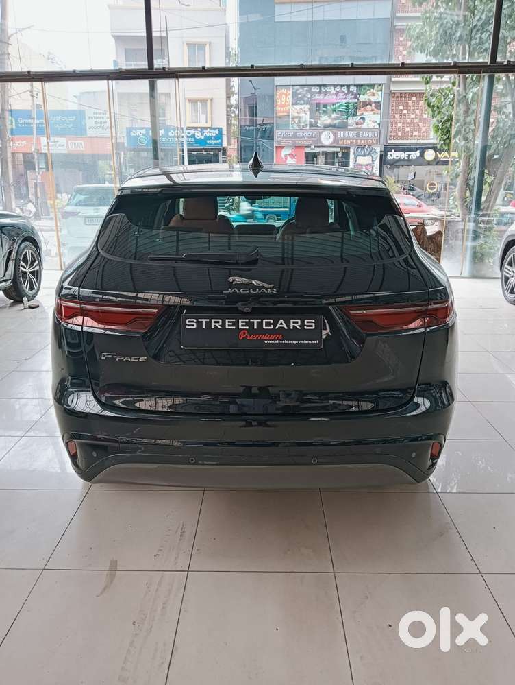 Jaguar F-pace 2.0 R Dynamic S, 2023, Petrol