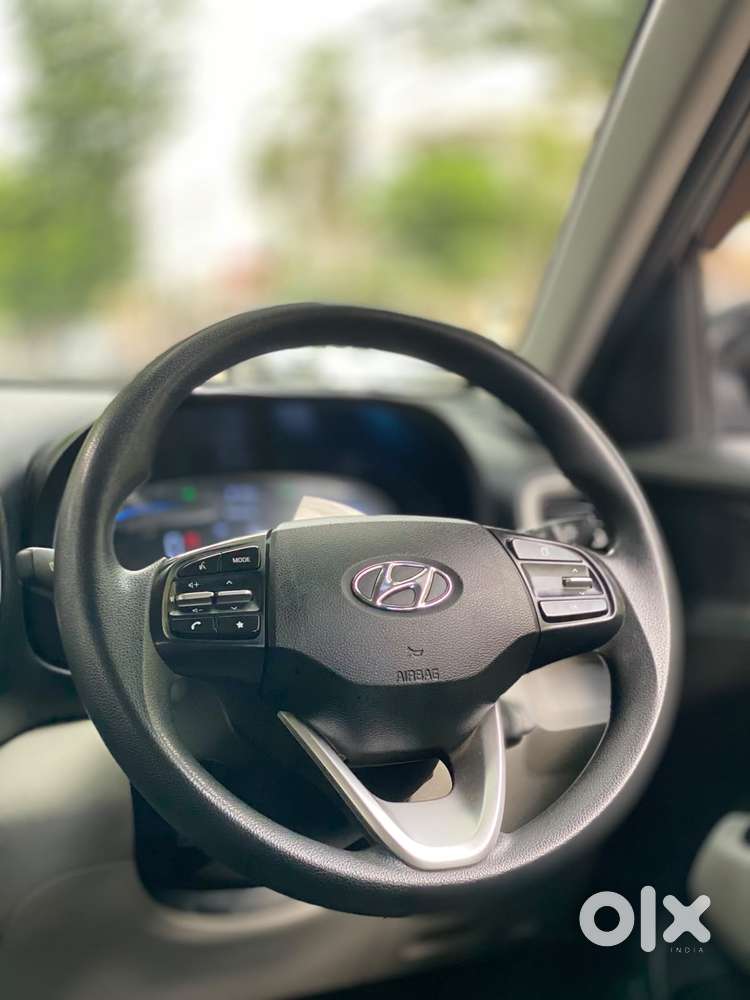 Hyundai Venue 1.2 S (o), 2022, Cng & Hybrids