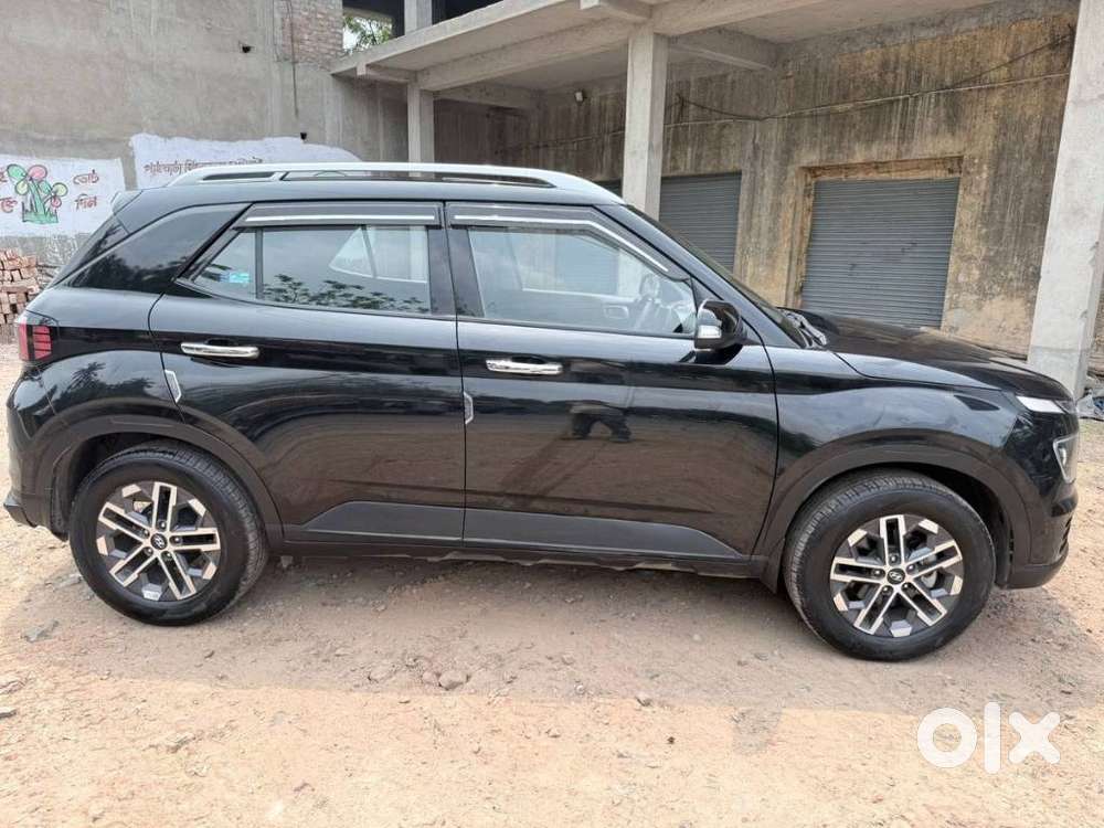 Hyundai Venue Sx (o) Mt 1.5 Diesel, 2024, Diesel