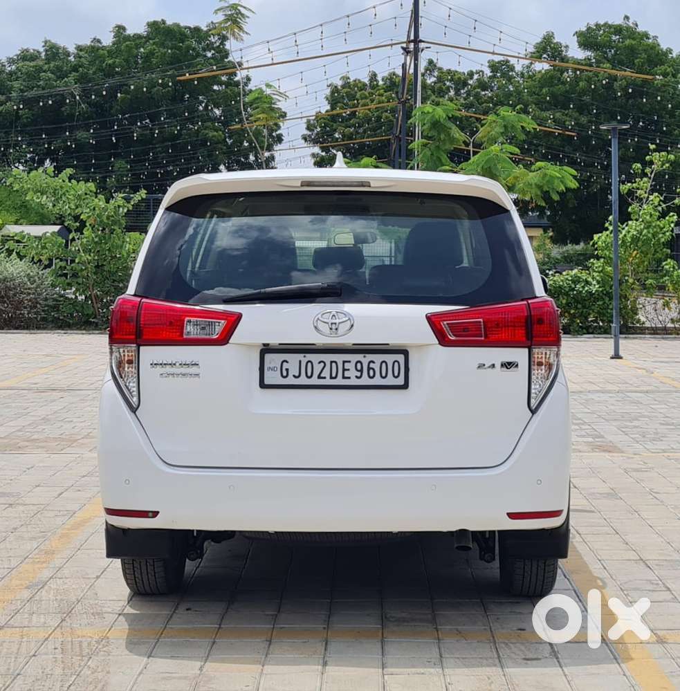 Toyota Innova Crysta 2.4 Vx Mt 8s, 2019, Diesel