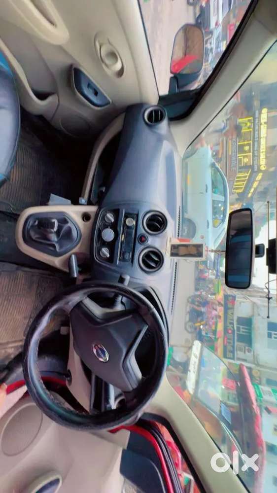 Mahindra Tuv 300 2018 Model