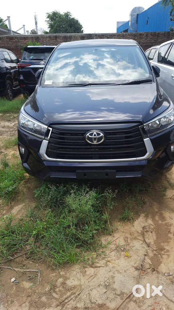 Toyota Innova Crysta 2022 Diesel Well Maintained