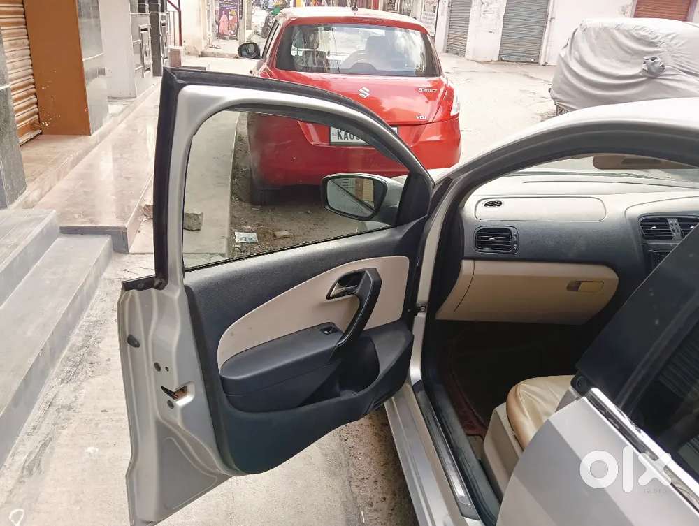 Volkswagen Polo 2012 Diesel 102000 Km Driven